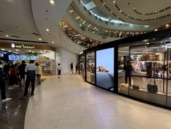 Changi City (D16), Shop House #525370091